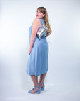 Abito lungo smanicato con collana