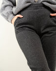 PANTALONE CON ELASTICO GAMBA DRITTA ZAMPETTA SPIGATO