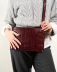 BORSA A BUSTA CON TRACOLLA EFFETTO COCCO