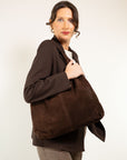 BORSA IN CAMOSCIO CON CHIUSURA A ZIP