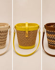 Borsa secchiello in pelle e rafia con tracolla