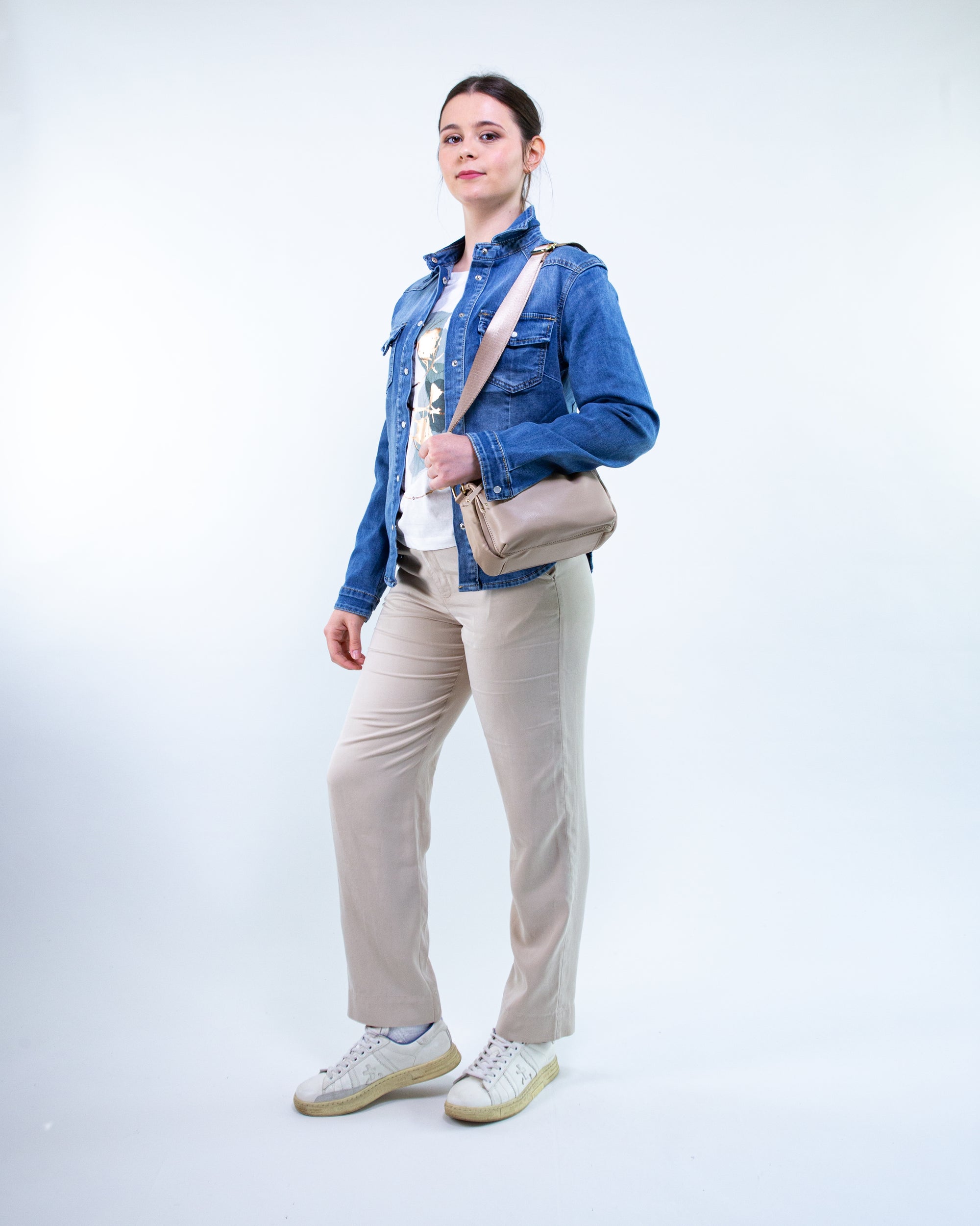 Camicia -75%CO 23%PL 2%EA