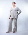 Maxi maglia scollo a V con spacchi laterali tessuto effetto spugna corda