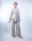 Maxi maglia scollo a V con spacchi laterali tessuto effetto spugna corda