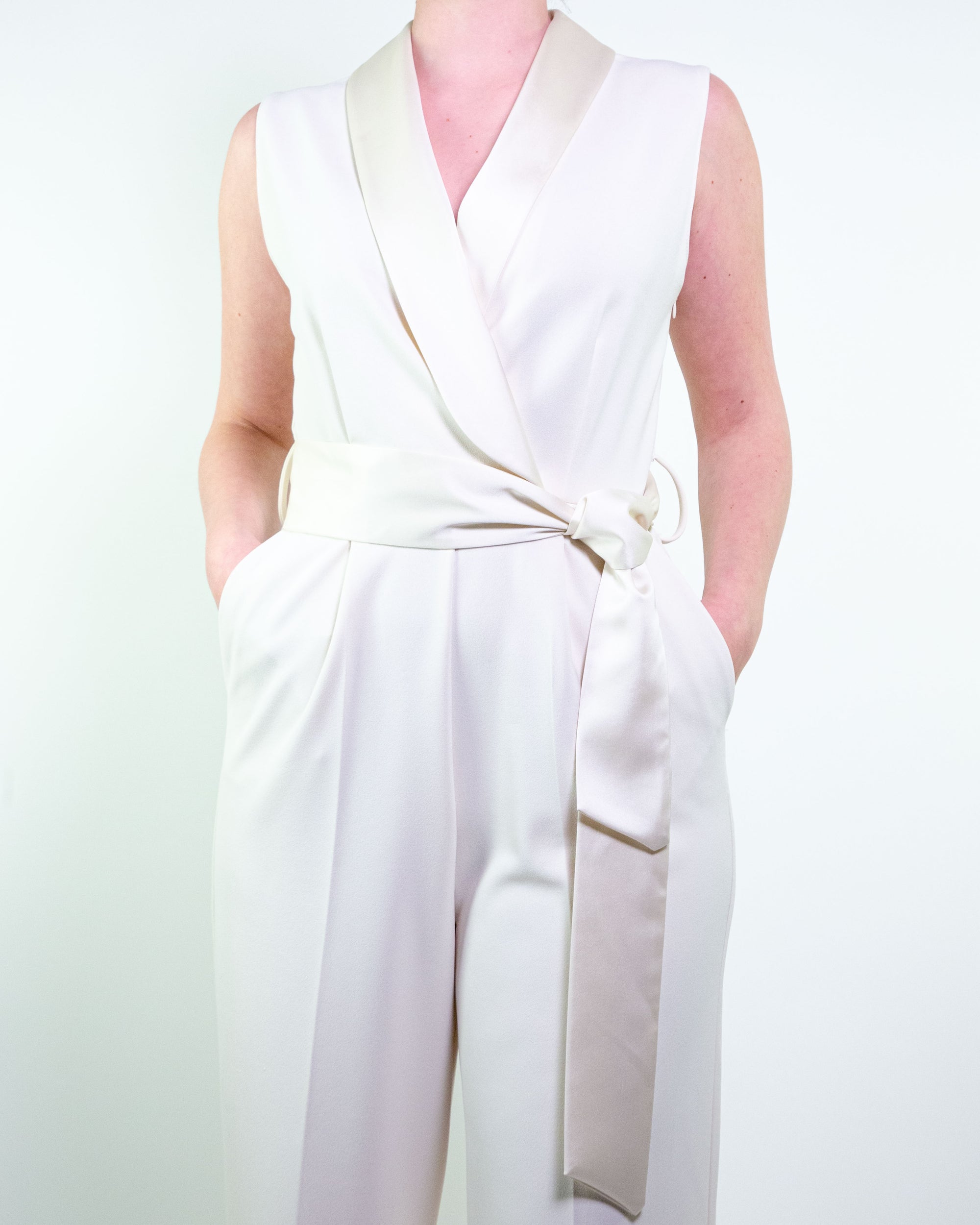 Jumpsuit con inserti in raso