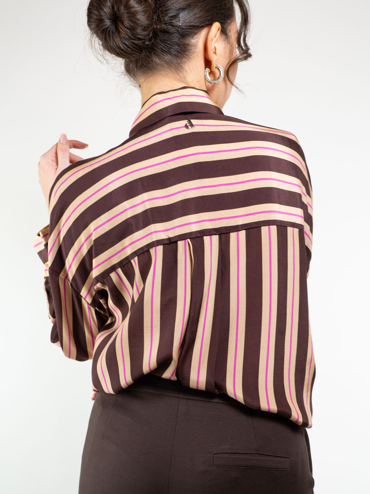 CAMICIA RIGATA CON CRAVATTINO 100% VISCOSA