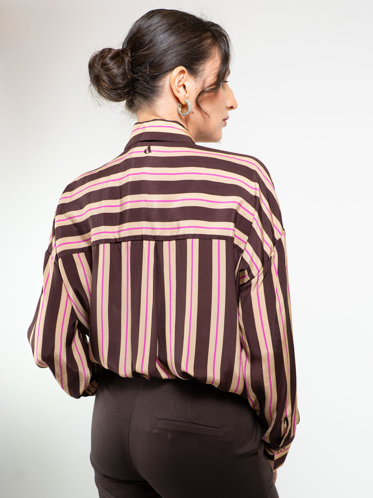 CAMICIA RIGATA CON CRAVATTINO 100% VISCOSA