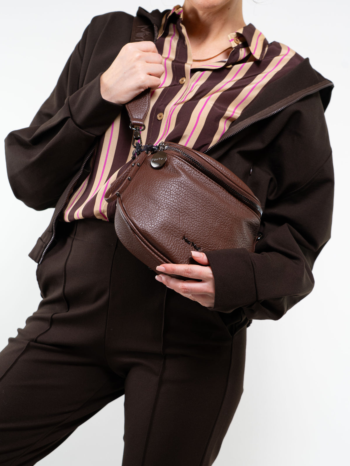 BORSA MARSUPIO CON TRACOLLA LOGATA