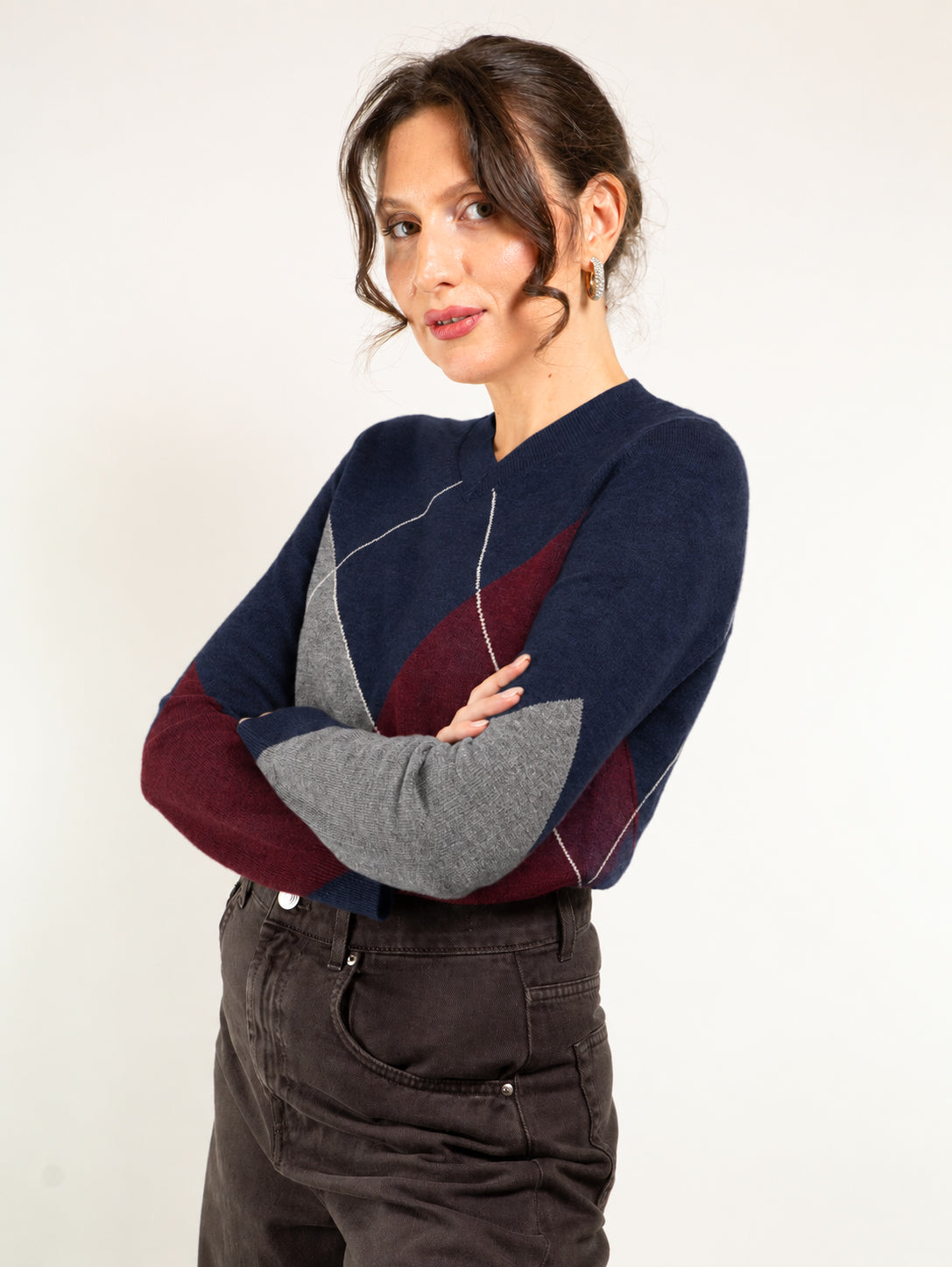 PULL OVER ROMBI SCOLLO V IN MISTO CASHMERE