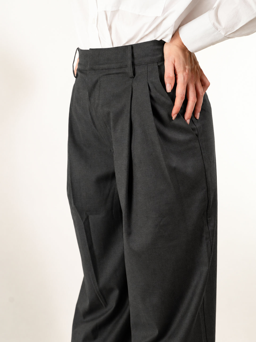 PANTALONI A GAMBA LARGA IN VISCOSA E LANA