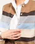 GILET IN LANA A RIGHE CON BOTTONI
