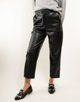 PANTALONE ECOPELLE CON MEZZO ELASTICO