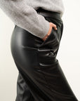 PANTALONE ECOPELLE CON MEZZO ELASTICO