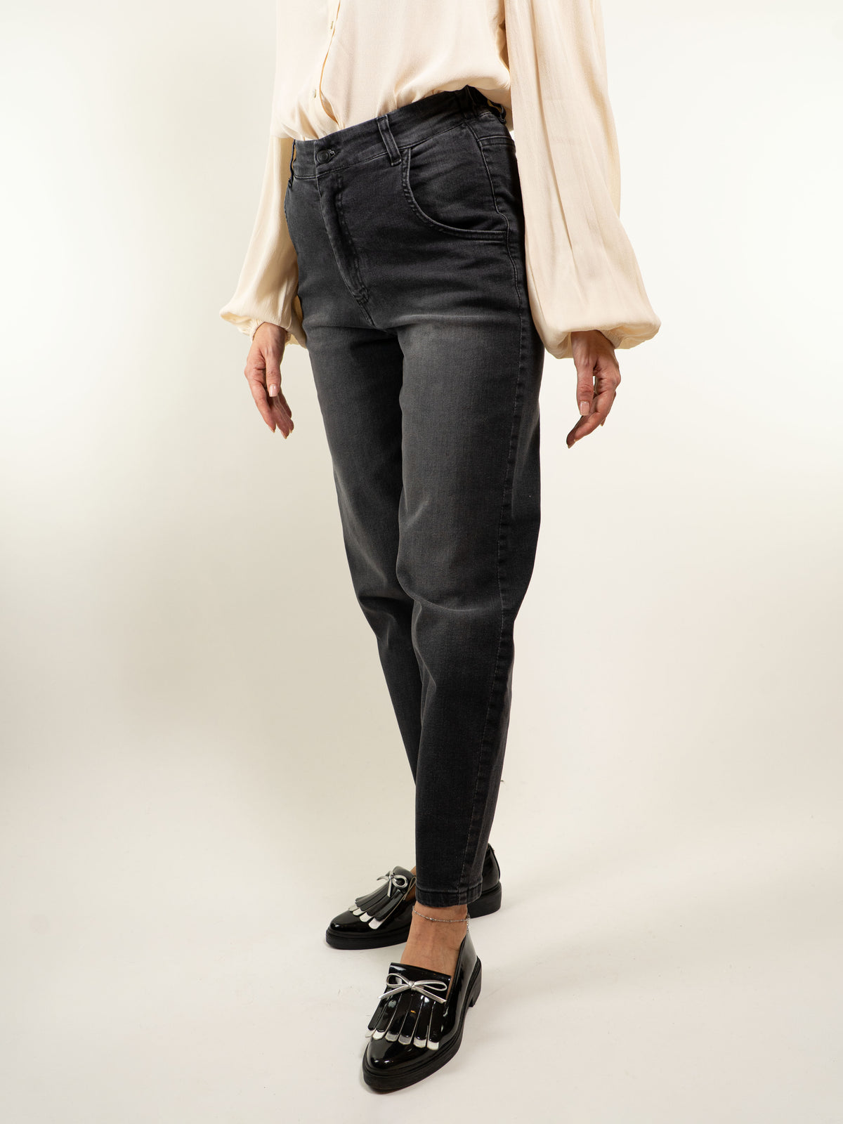 JEANS CAROTA CON 1/2 ELASTICO