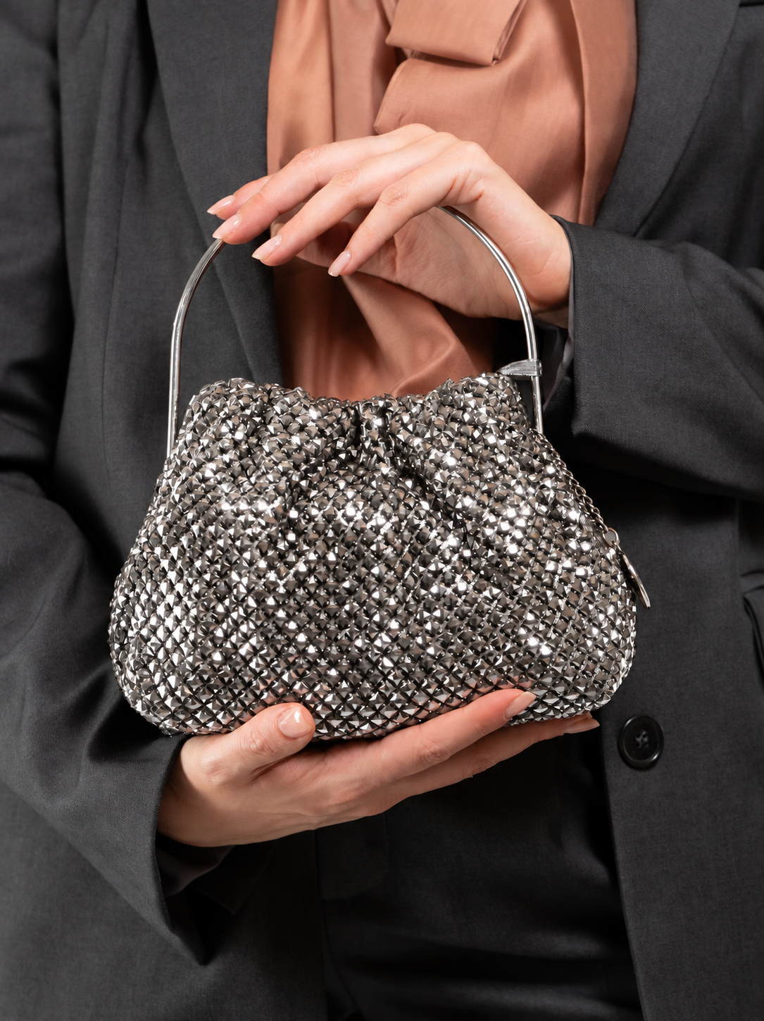 BORSA MORBIDA DI STRASS CON MANICO RIGIDO