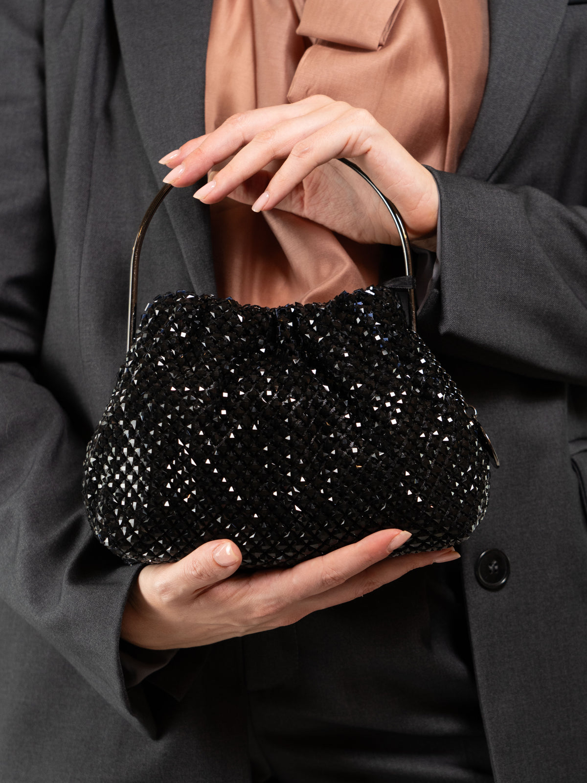 BORSA MORBIDA DI STRASS CON MANICO RIGIDO