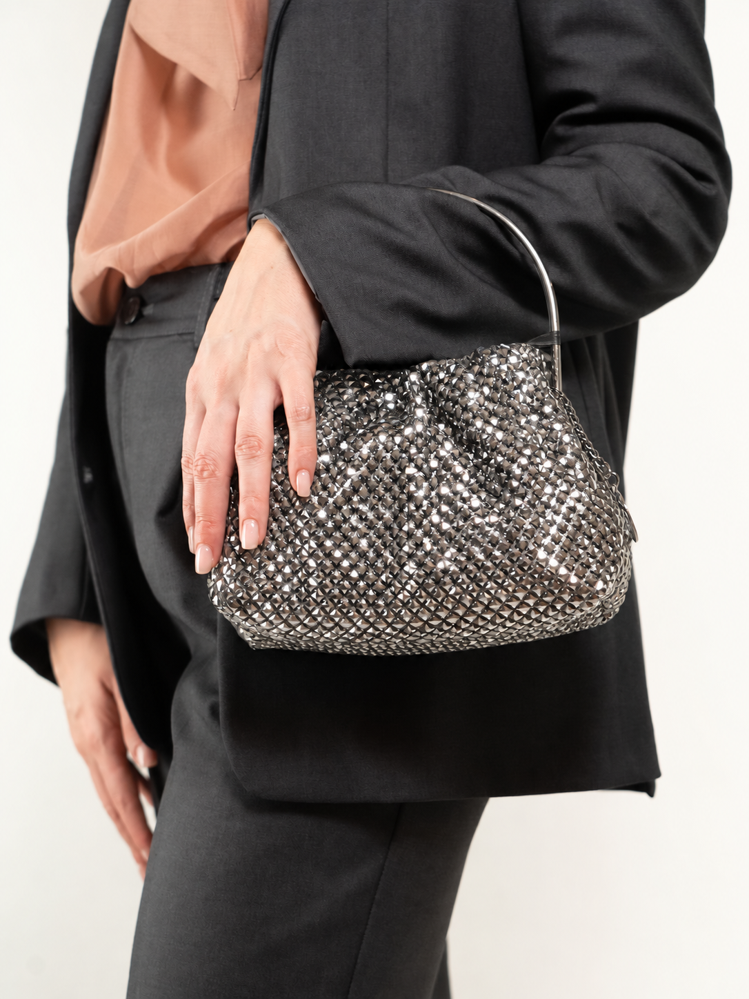 BORSA MORBIDA DI STRASS CON MANICO RIGIDO