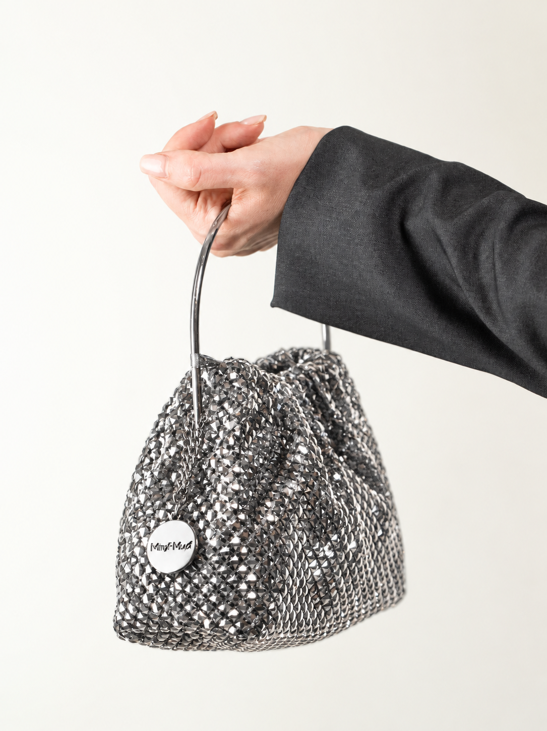 BORSA MORBIDA DI STRASS CON MANICO RIGIDO